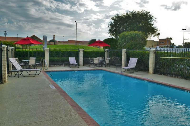 ベストウェスタン プラス レイク ワース イン アンド スイーツ Lake Worth エクステリア 写真